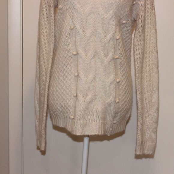 URBAN OUTFITTERS Cream Pullover Sweater Women Size Medium - Picture 6 of 10